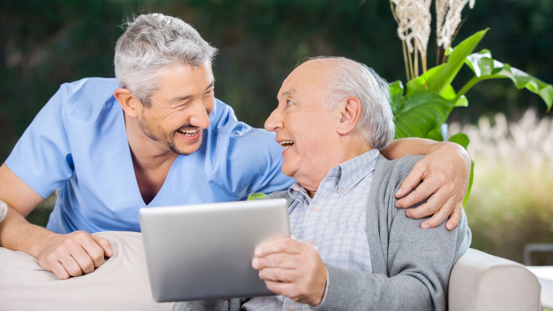 رعاية المسنين