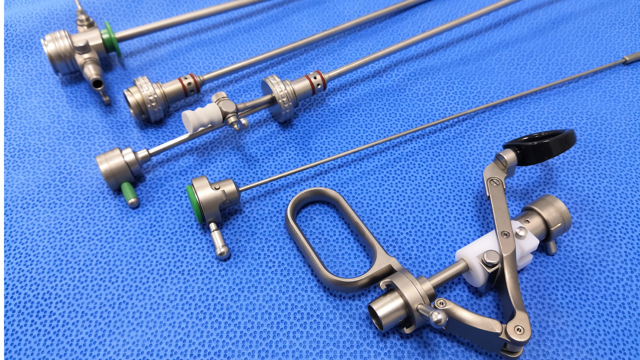 مناظير البطن والرحم